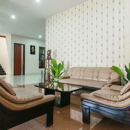 RedDoorz Syariah near Universitas Jenderal Soedirman Purwokerto Exterior foto